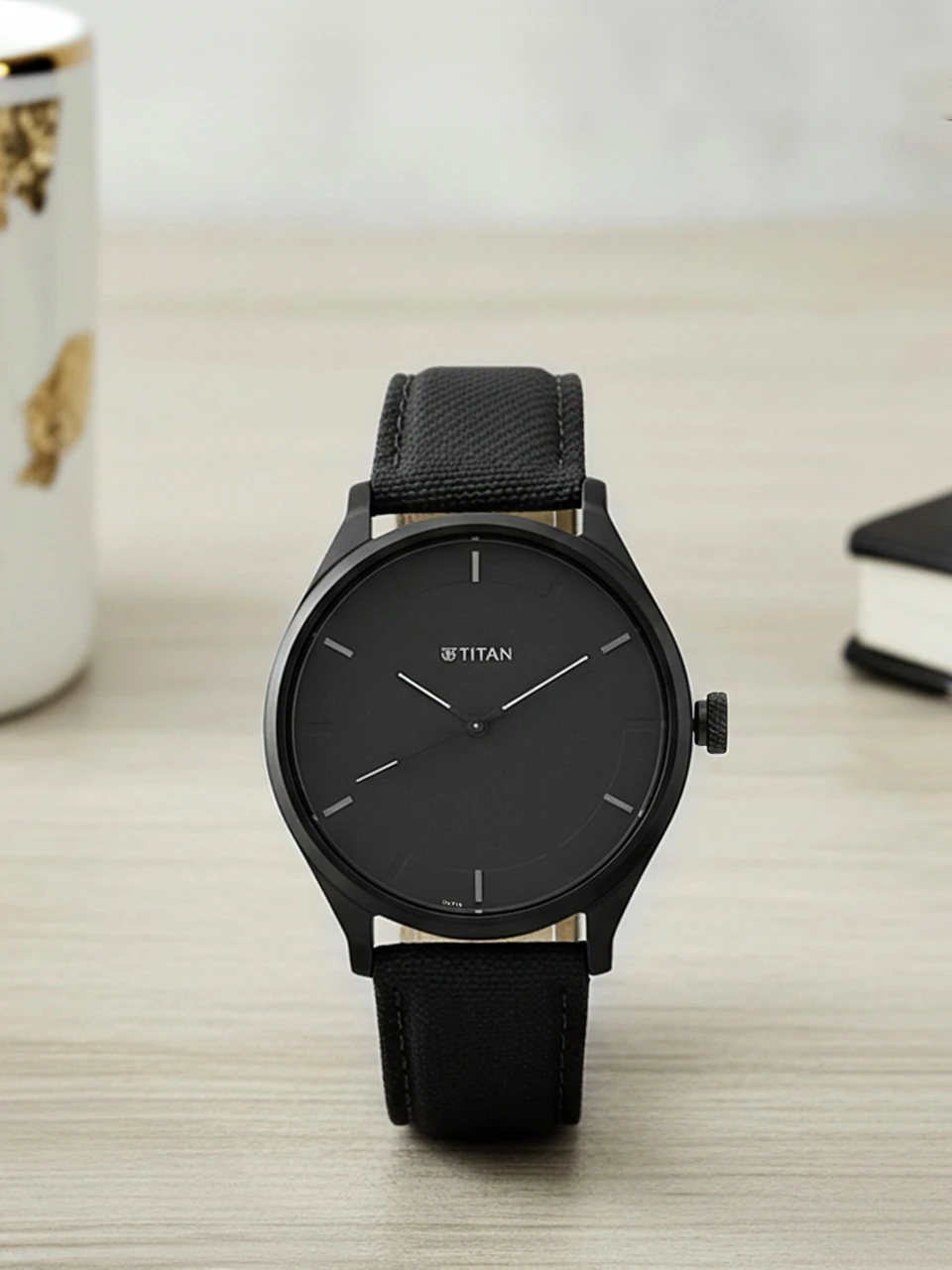 Titan Workwear Green Dial Analog Leather Strap Watch - Image 6
